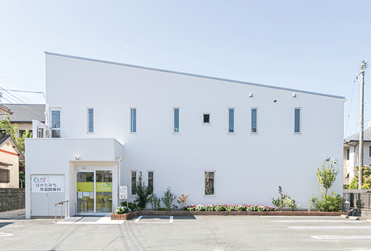 多職種が連携し、耳鼻咽喉科領域の機能障害改善に取り組む